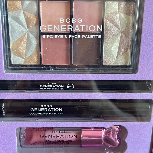 BCBG Generation 6 piece eye and face palette - Picture 4 of 4